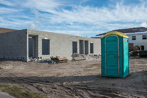 Porta potty delivery and setup in Beachwood, OH